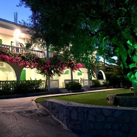 Mersina Apartments Keri Екстериор снимка