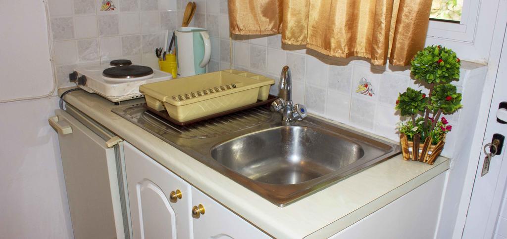 Mersina Apartments Keri Екстериор снимка