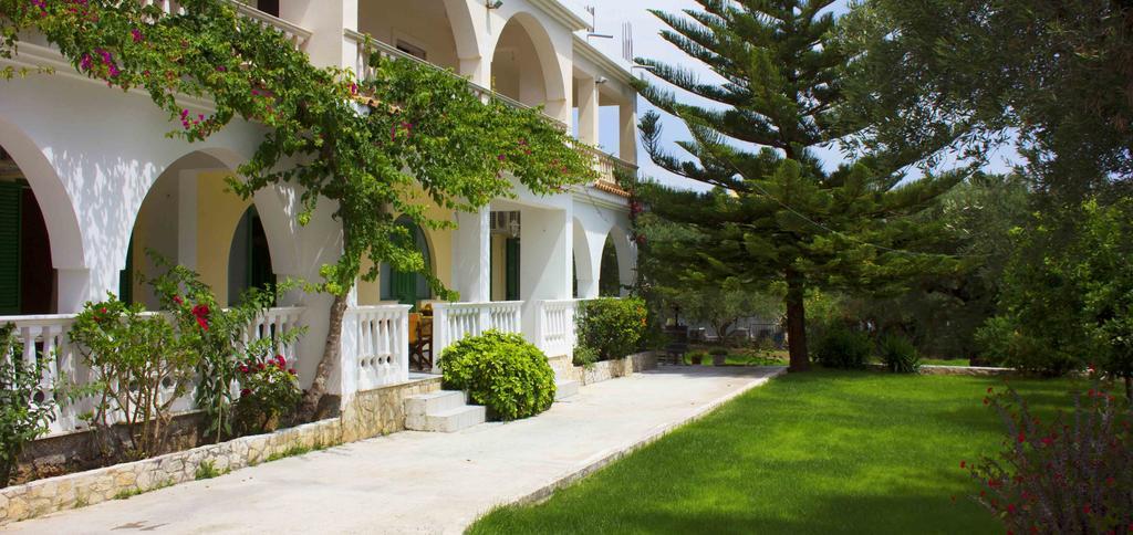 Mersina Apartments Keri Екстериор снимка